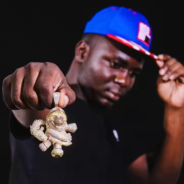 Round Moissanite Hip Hop Clown Pendant - Iced Cartoon Pendant