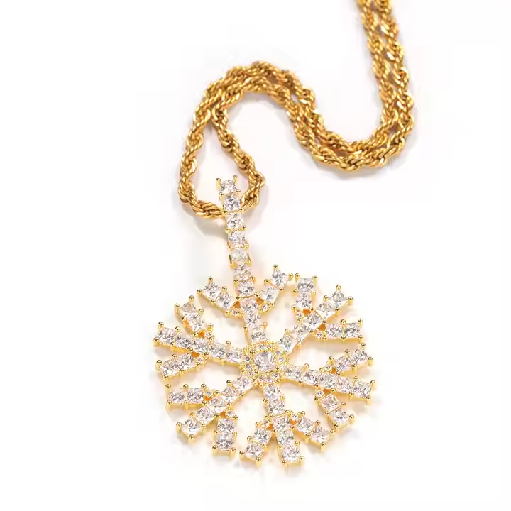 Luxury Celestial Snowflake Pendant 925 Sterling Silver Moissanite
