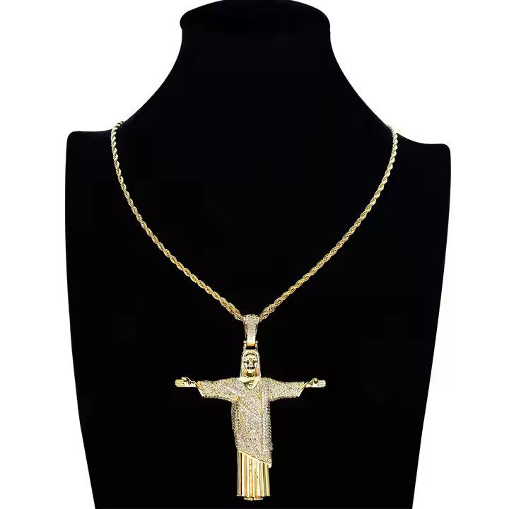 luxury iced out Christ the Redeemer Pendant 925 sterling silver Moissanite