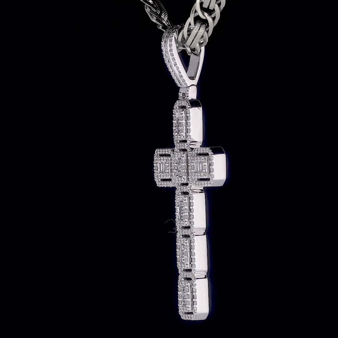925 Sterling Silver Iced Cross Pendant Luxury Hip Hop Jewelry for Men & Women